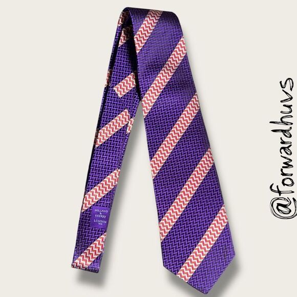 Holland & Sherry London 1836 Necktie – Bold  Luxury in 100% Silk - Picture 4 of 9